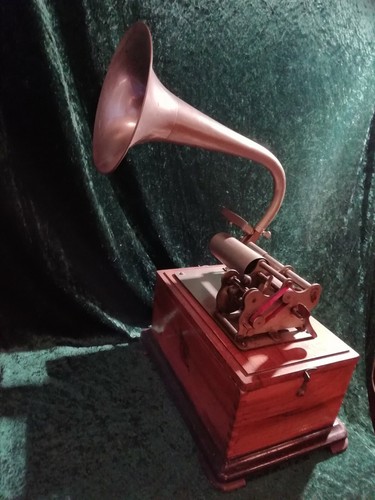 Walzen-Phonograph